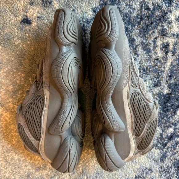 Yeezy 500 ‘Granite’ size 5 - Picture 6 of 9